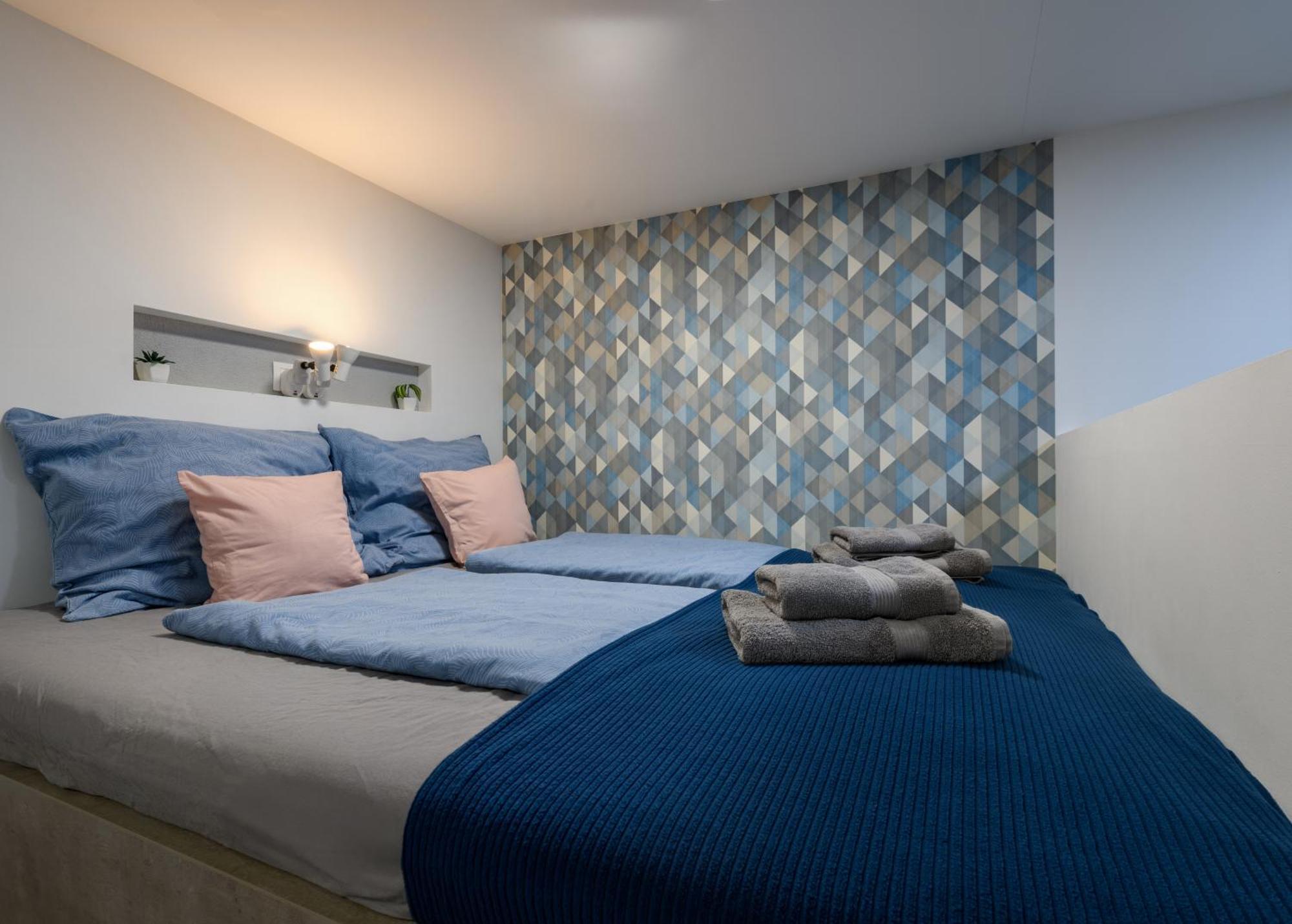 Cozy Vibes A36 By B&z Apartment